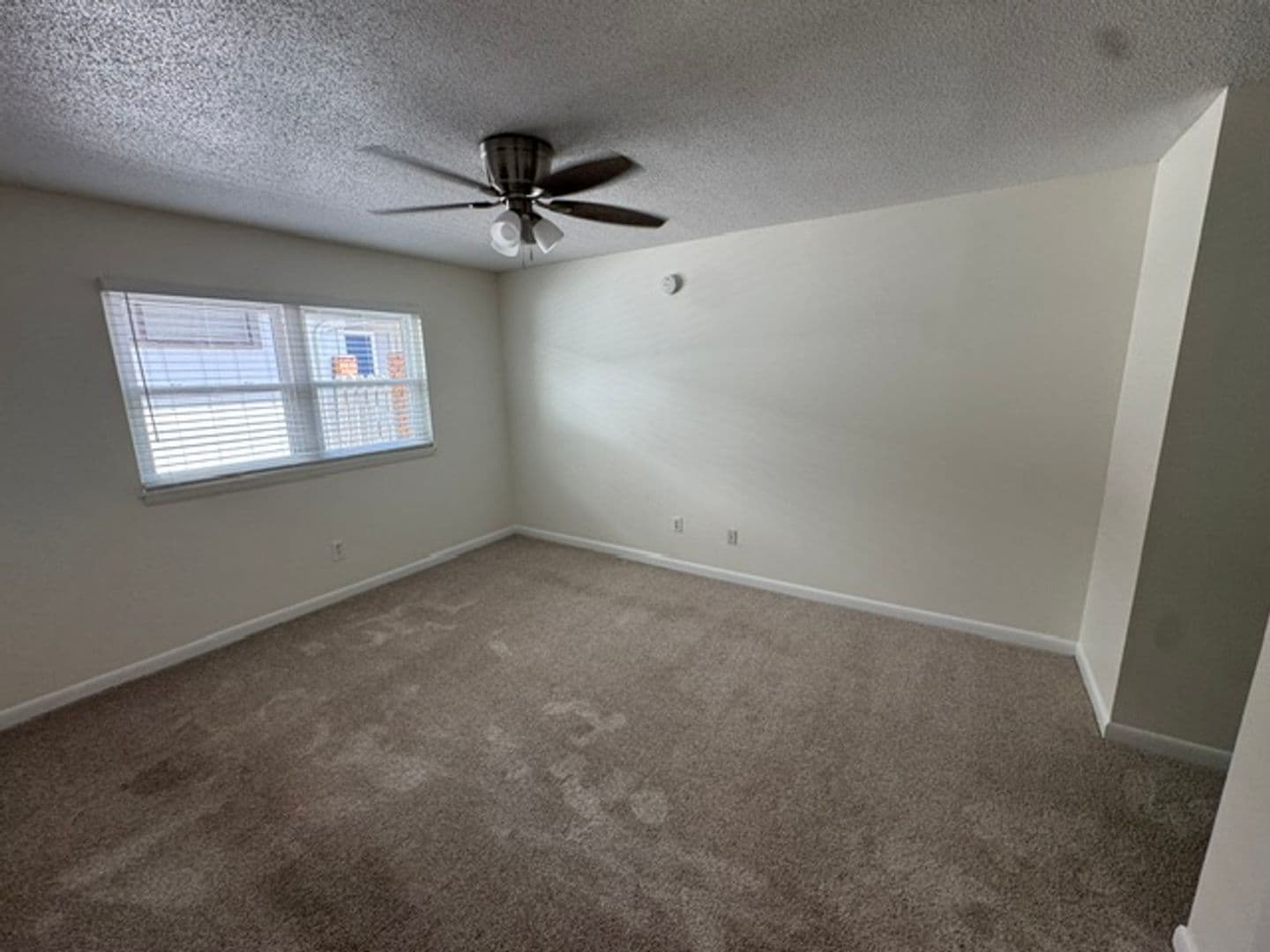 180 SE Villas Ct C 9 of 15
