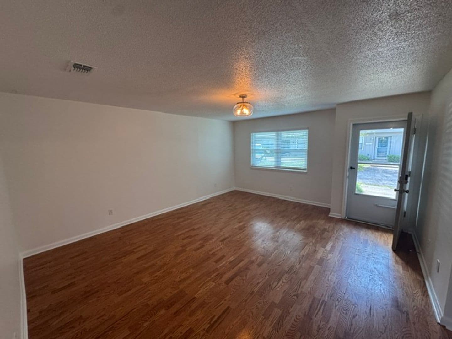 180 SE Villas Ct C 10 of 15