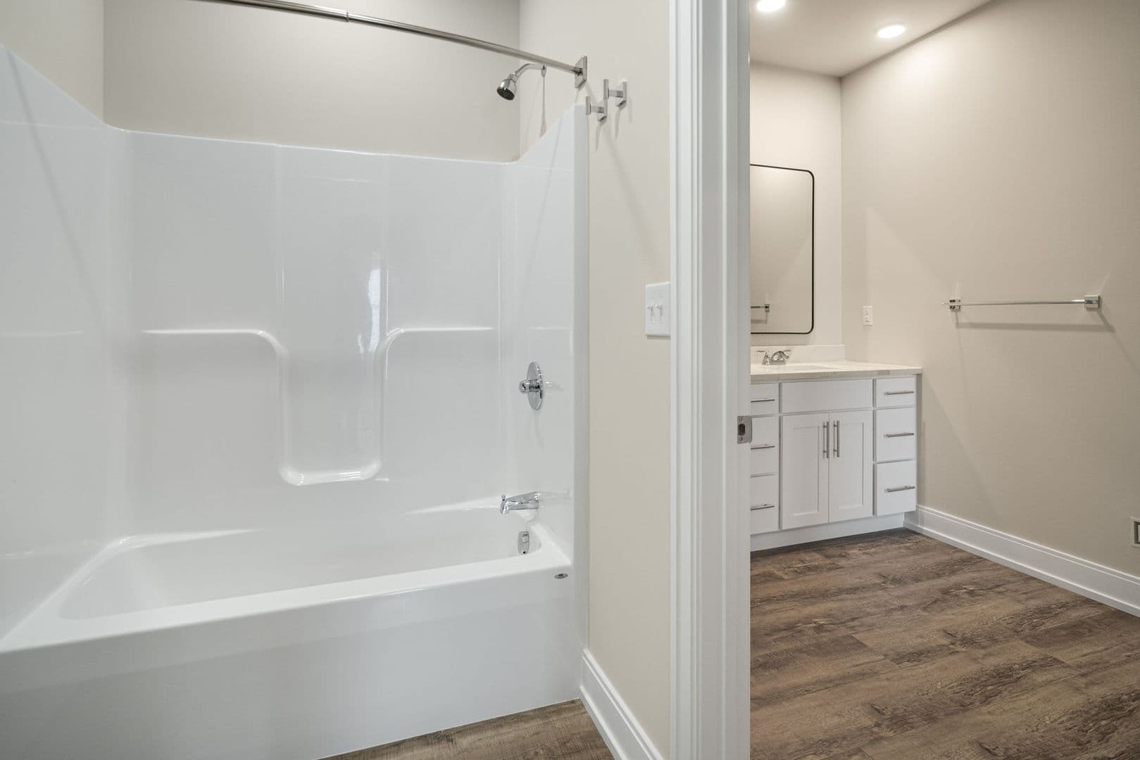 Ready Now! Spacious and Sleek 2 Bed, One Bath Flat in Guilderland, NY 61 of 81