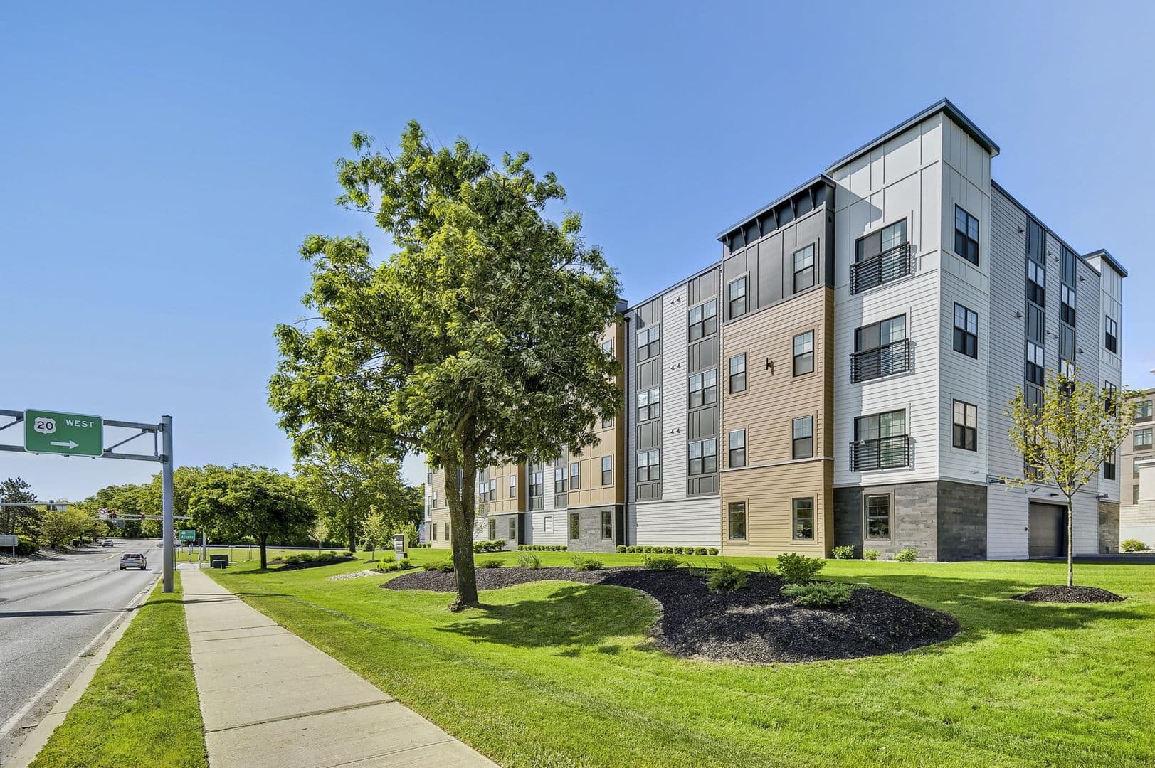 Ready Now! Spacious and Sleek 2 Bed, One Bath Flat in Guilderland, NY 73 of 81