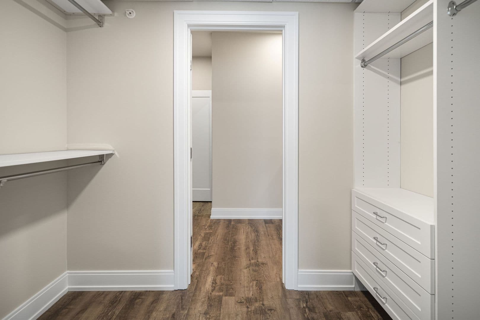 Ready Now! Spacious and Sleek 2 Bed, One Bath Flat in Guilderland, NY 64 of 80