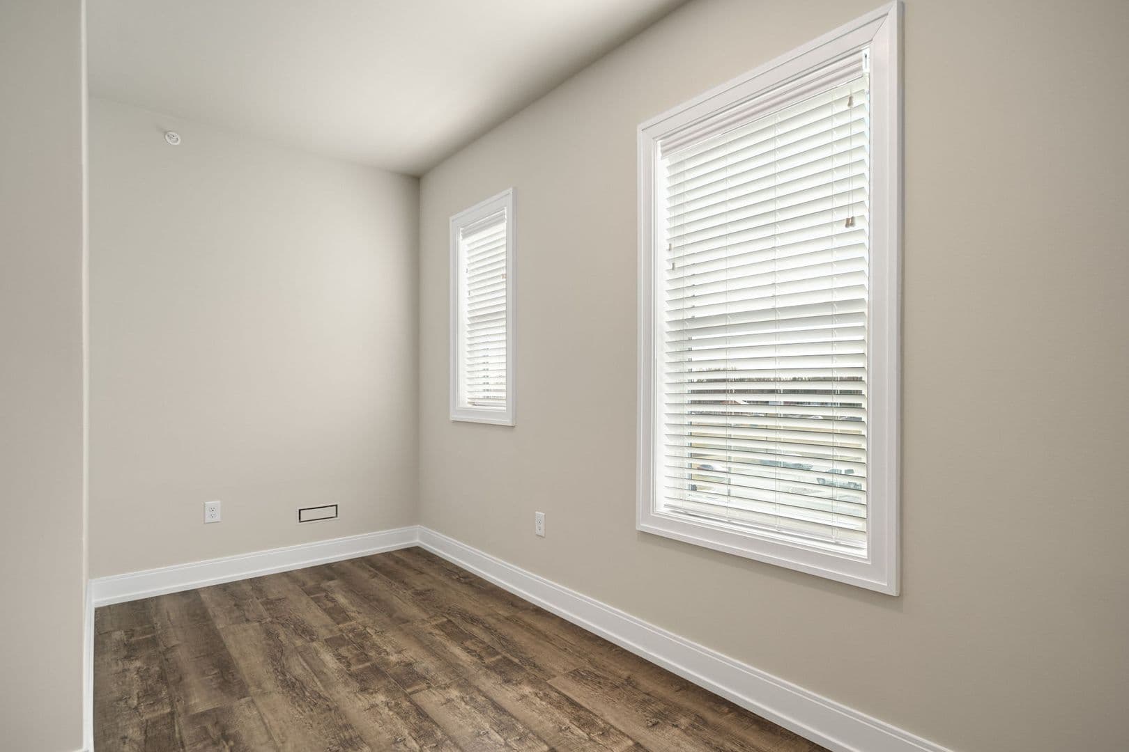 Ready Now! Spacious and Sleek 2 Bed, One Bath Flat in Guilderland, NY 58 of 81