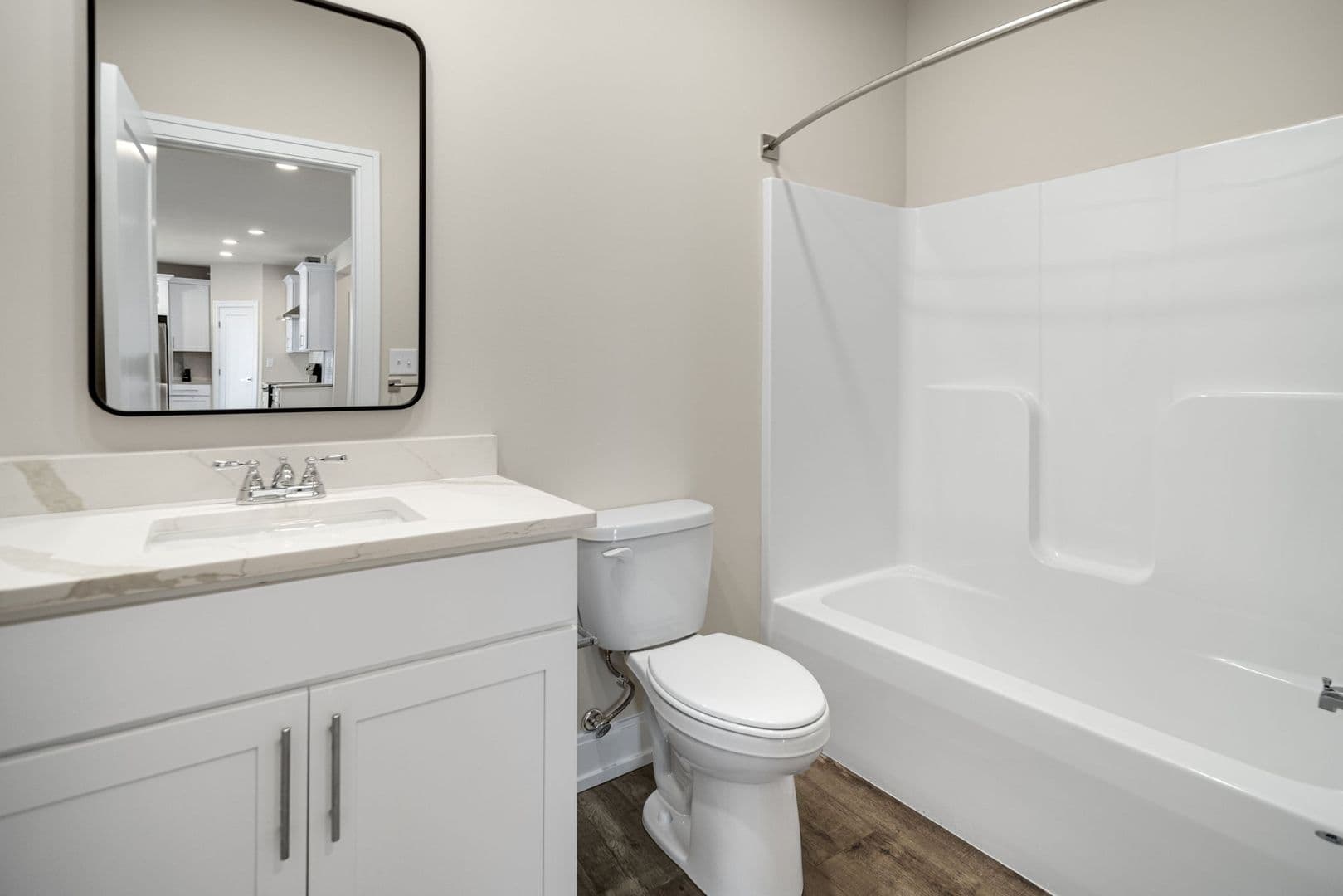 Ready Now! Spacious and Sleek 2 Bed, One Bath Flat in Guilderland, NY 59 of 80
