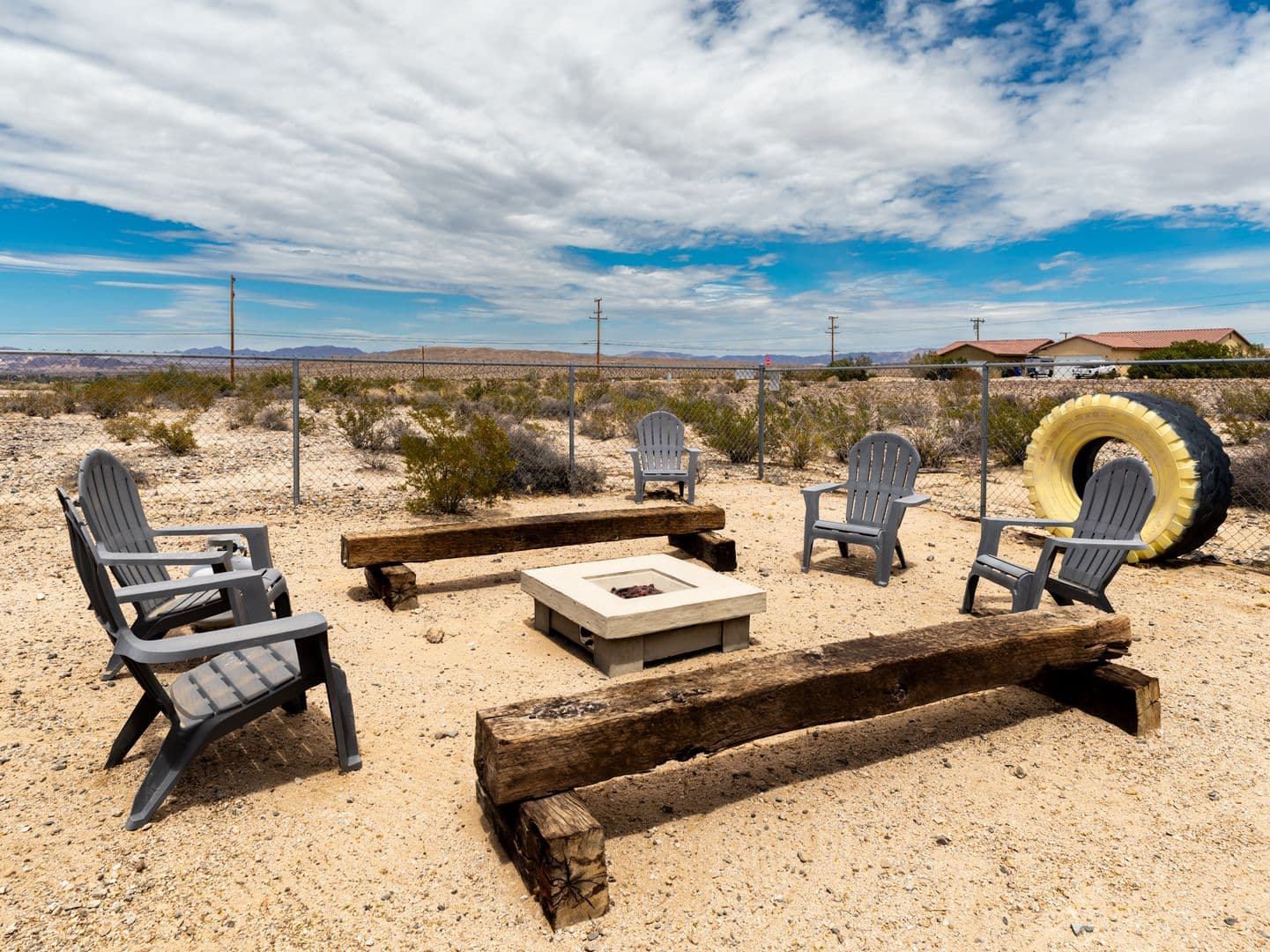 74847 Twentynine Palms Hwy 49 of 53