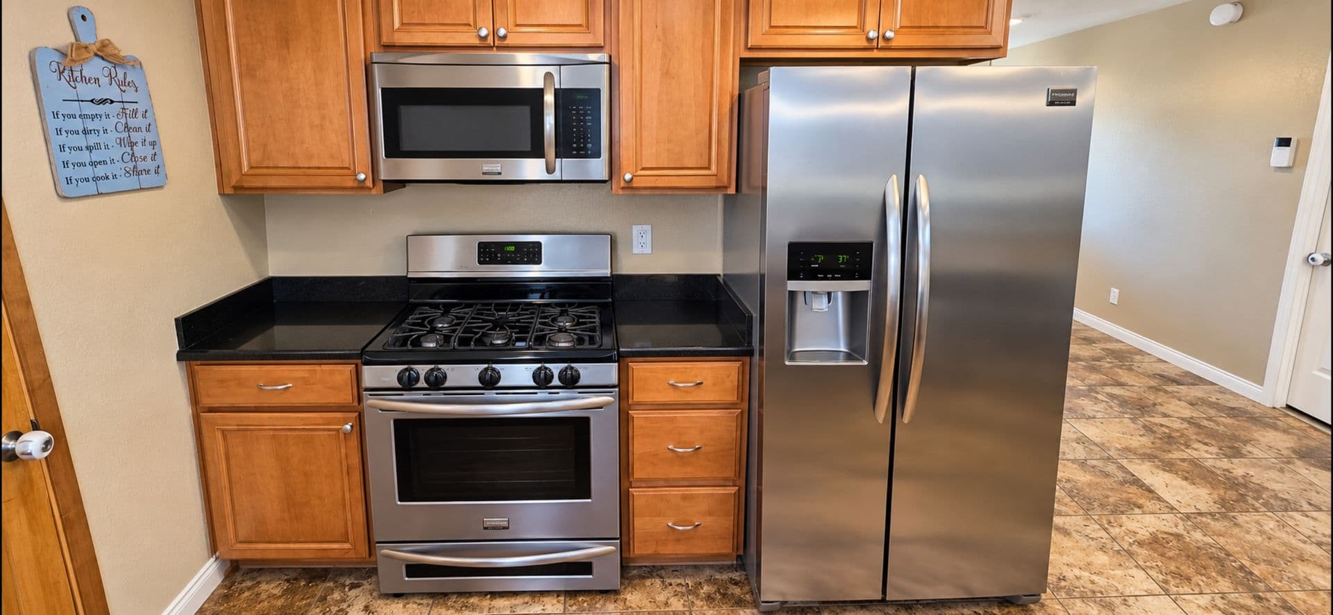 74242 Pinon Dr. 8 of 34