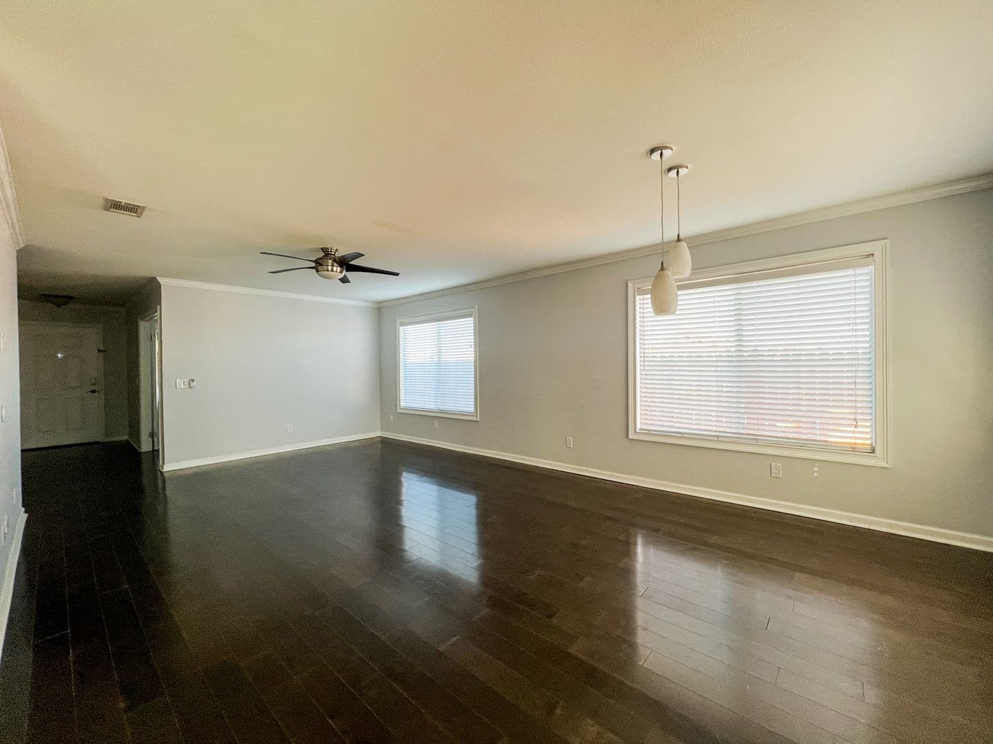 71597 Sun Valley Drive 8 of 27