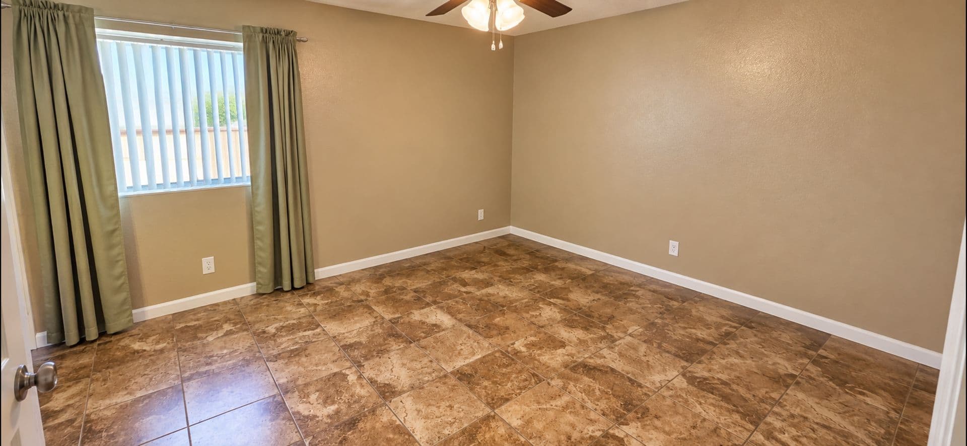 74242 Pinon Dr. 21 of 34