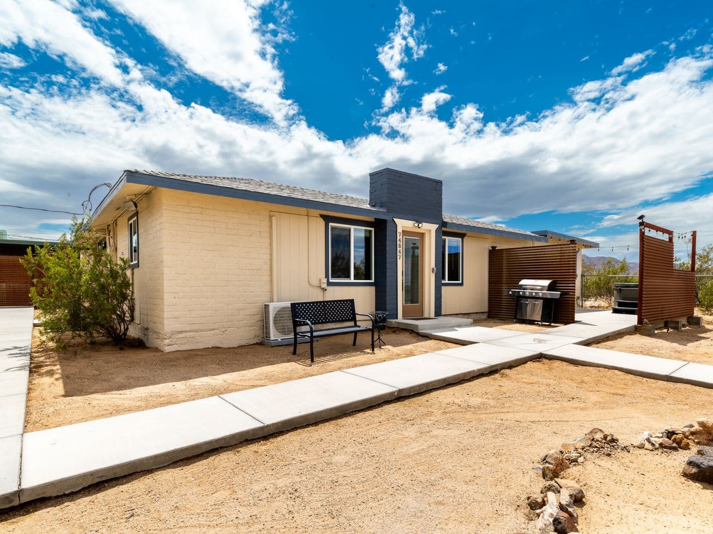 74847 Twentynine Palms Hwy 46 of 53