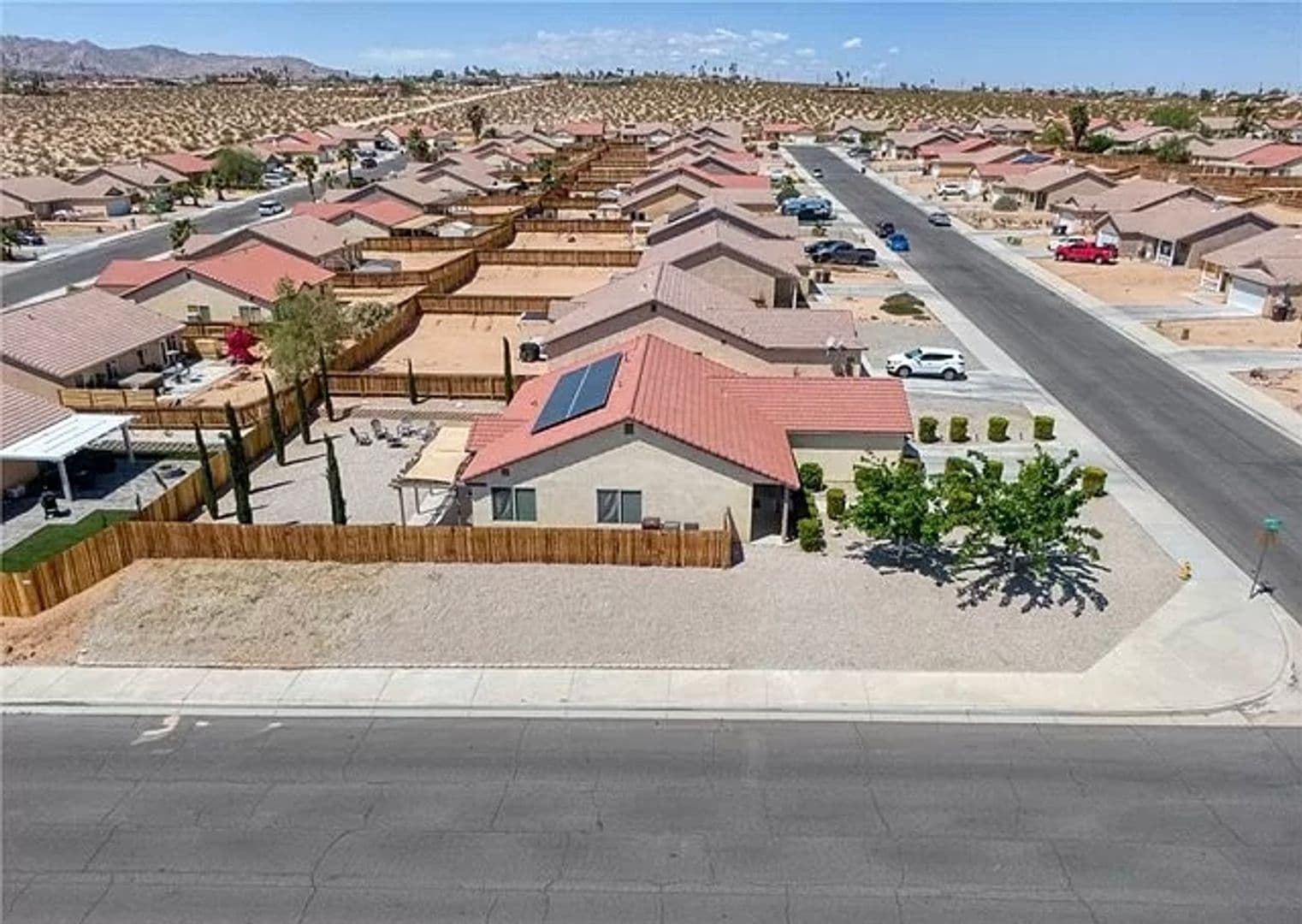 71597 Sun Valley Drive 22 of 27
