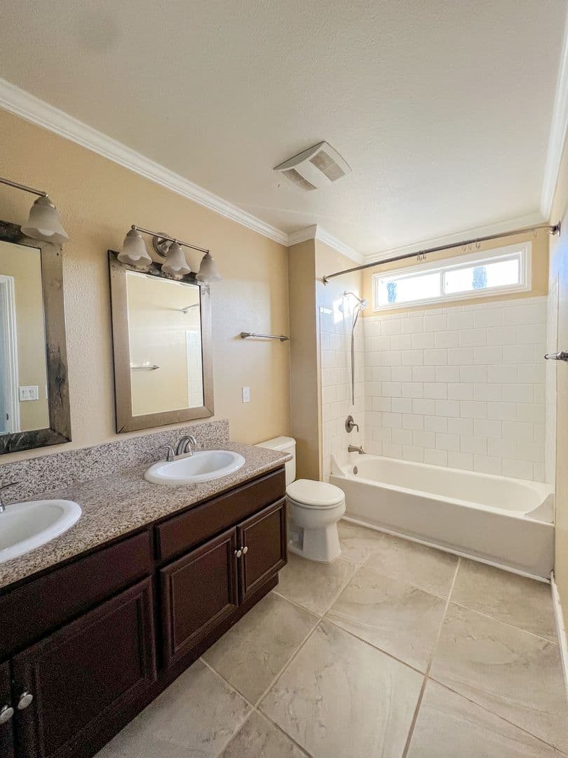 71597 Sun Valley Drive 18 of 27