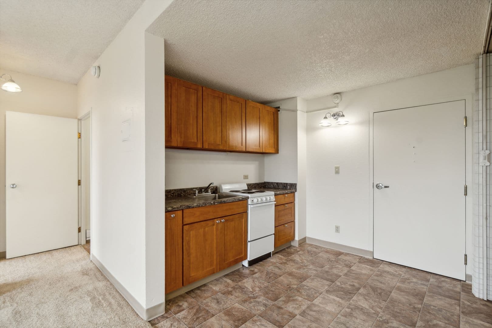 Life Manor Parkside 1 of 6