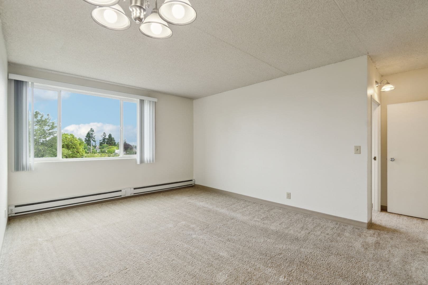 Life Manor Parkside 3 of 6