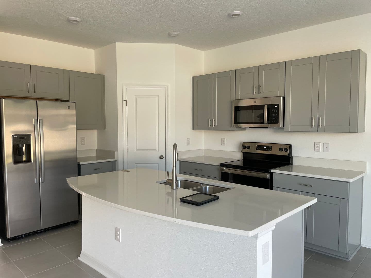 13094 Bachara Way - ANNIES WALK - Home Warranty 3 of 10