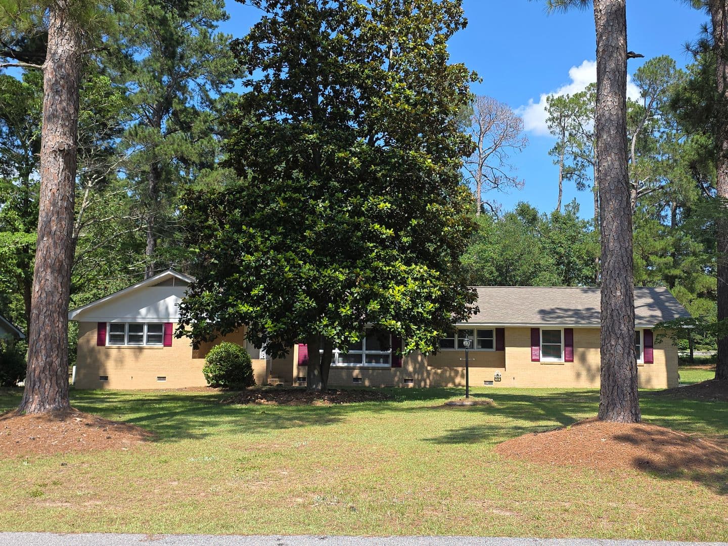 3322 HART ST 1 of 8