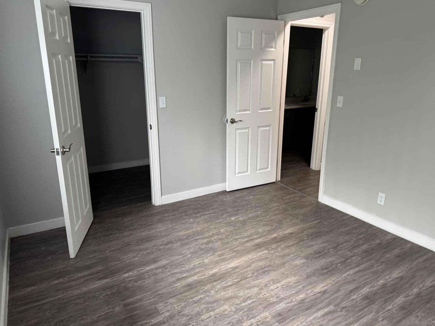055 - Villa Del Sol Apartment Homes 8 of 10