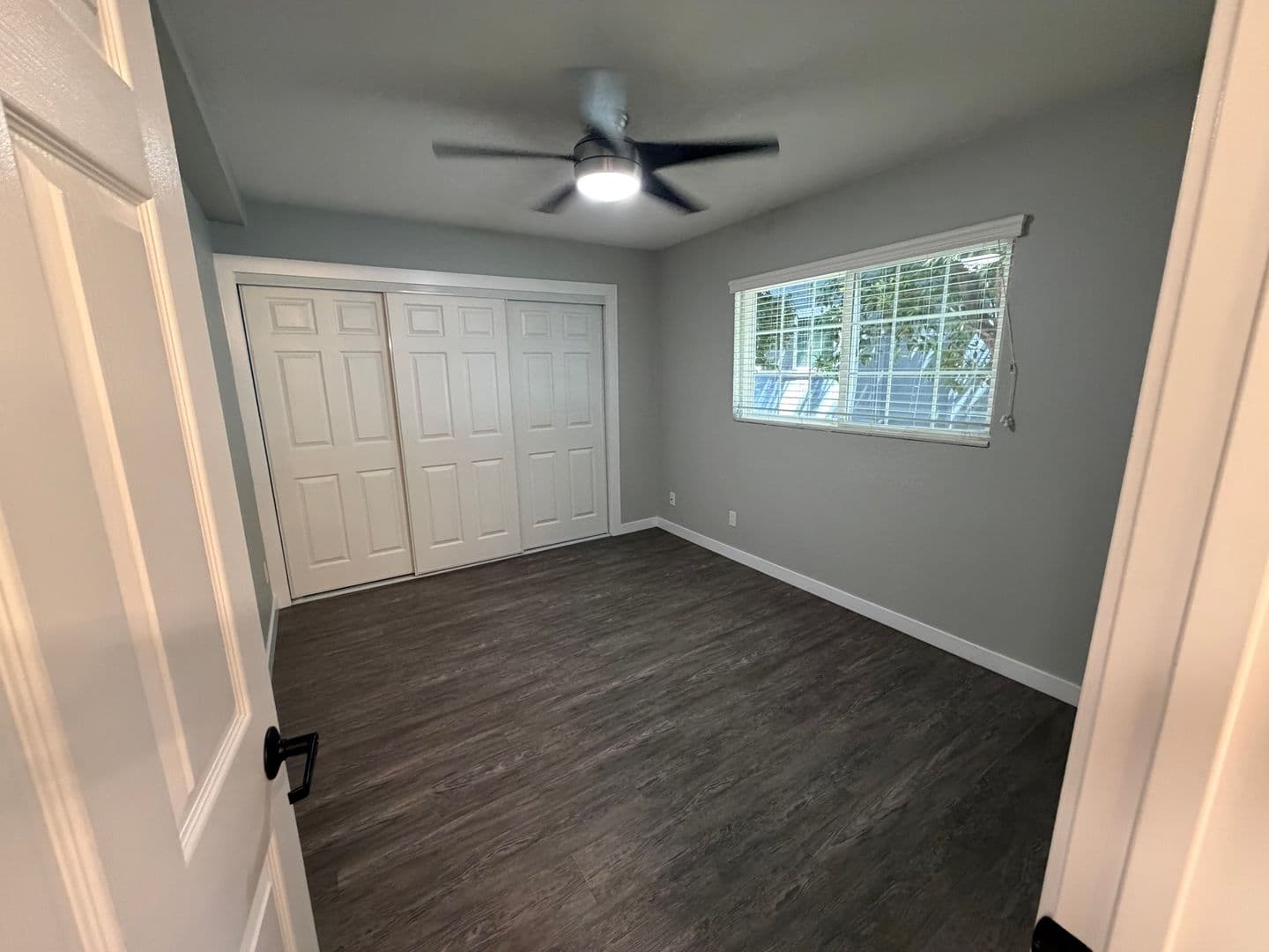 064 - Fair Oaks Apartments 4 of 5