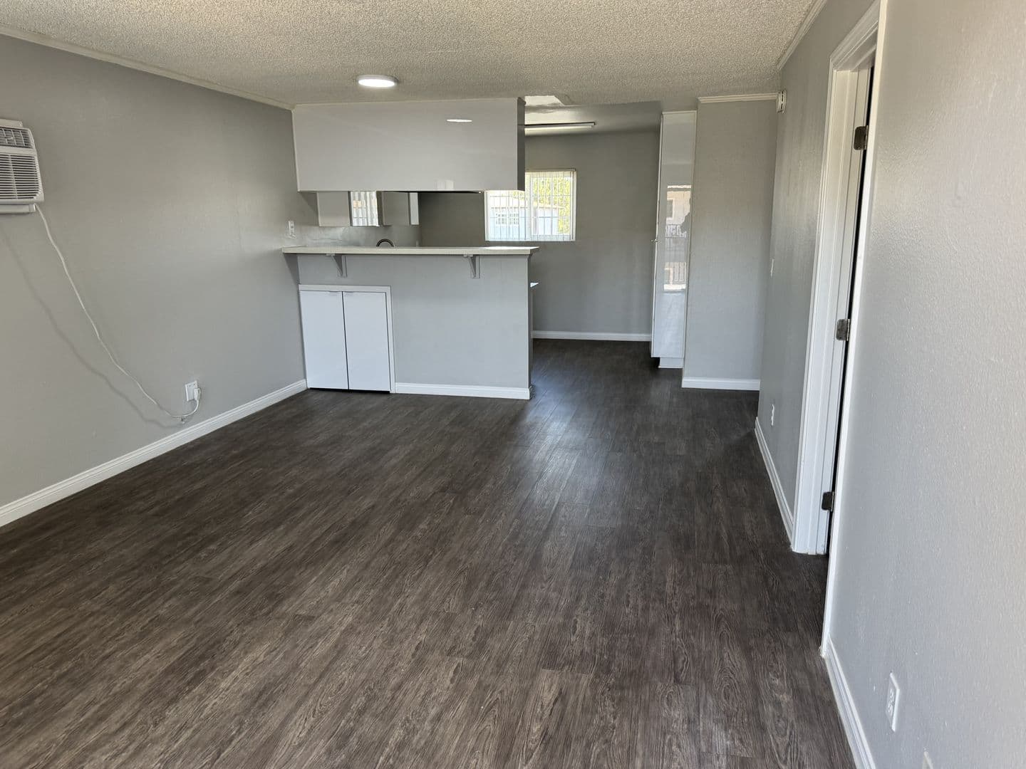 055 - Villa Del Sol Apartment Homes 1 of 5