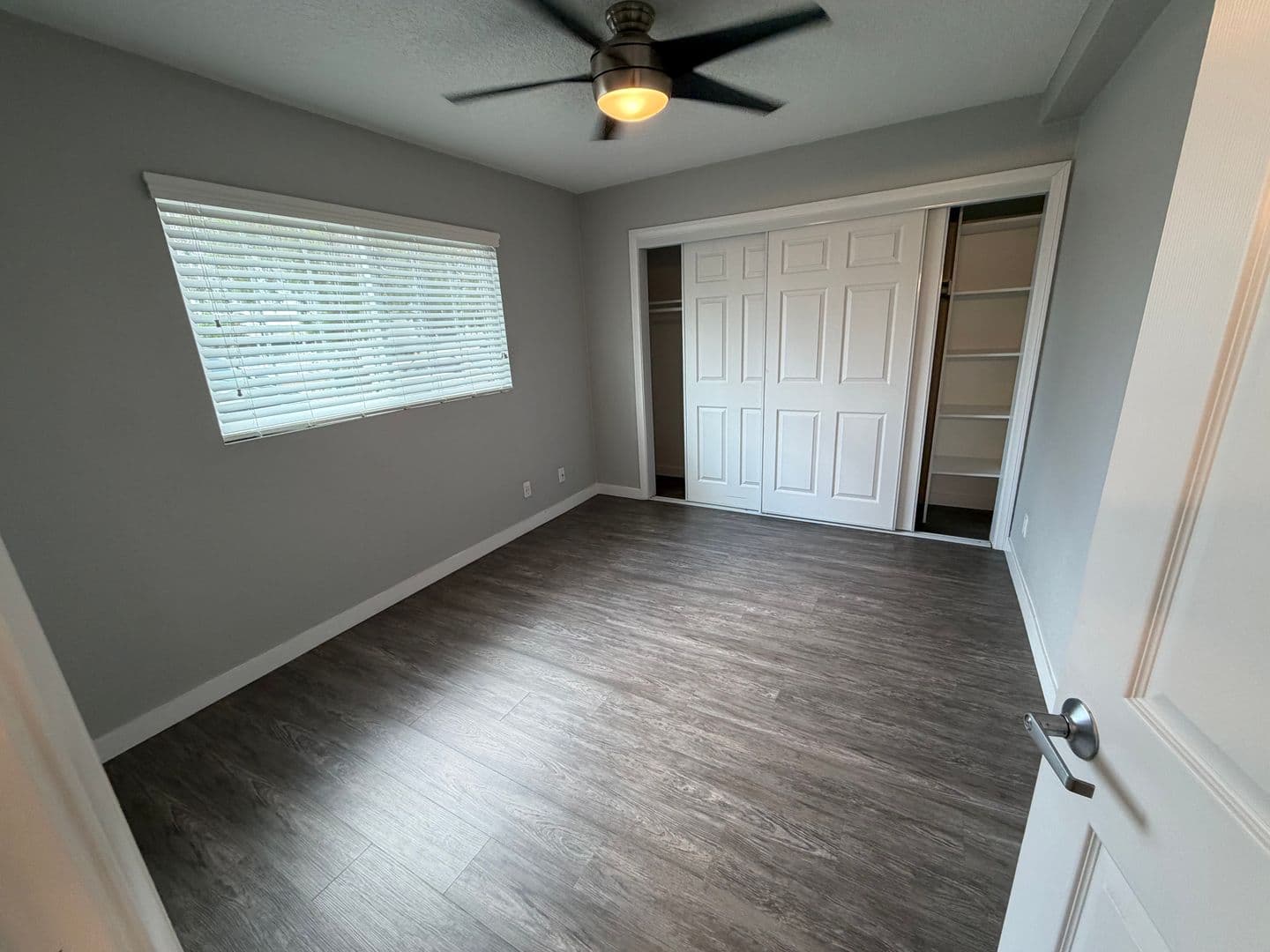 064 - Fair Oaks Apartments 3 of 5