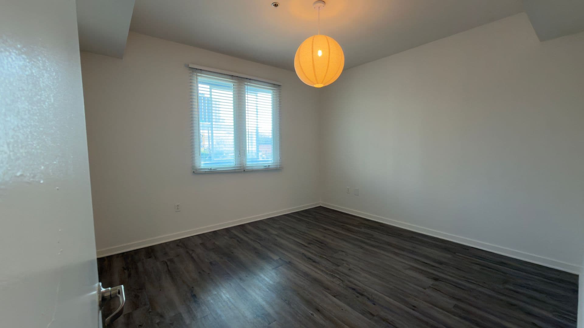 135 - Canvas LA Apartments 8 of 10