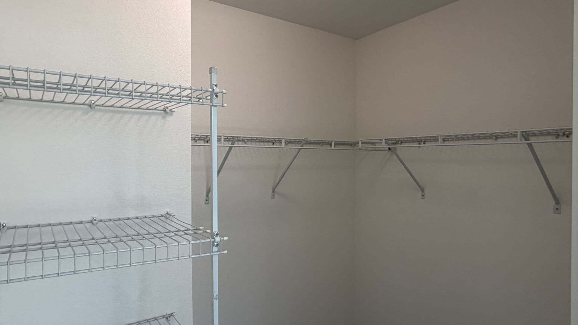 135 - Canvas LA Apartments 53 of 79