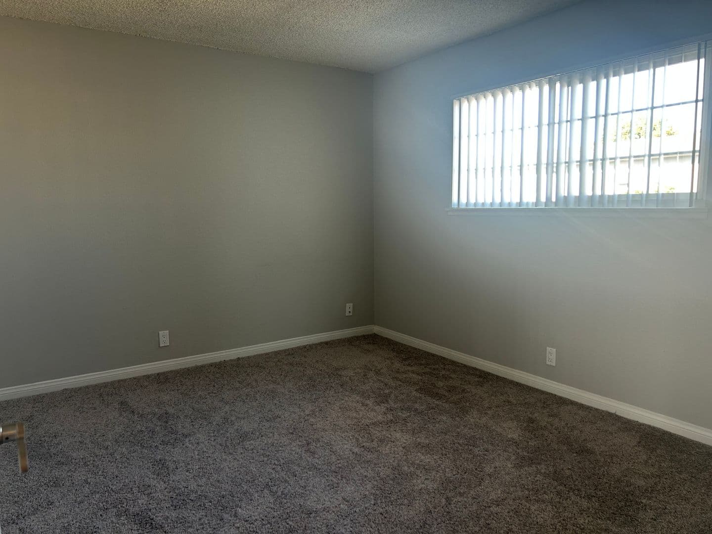 055 - Villa Del Sol Apartment Homes 7 of 8
