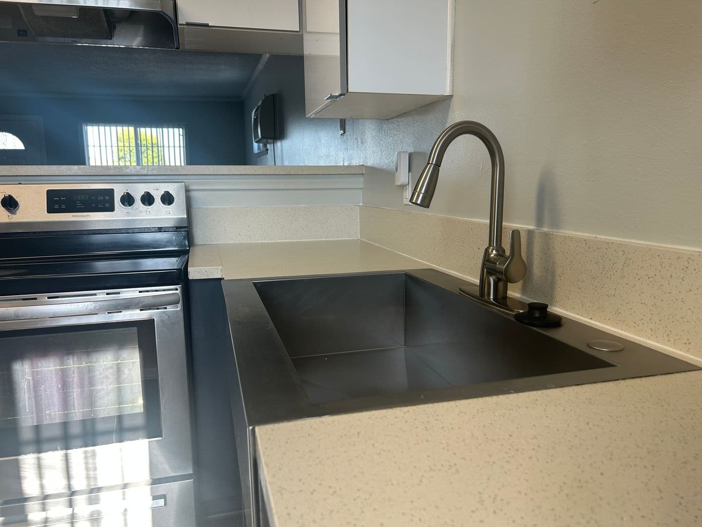 055 - Villa Del Sol Apartment Homes 56 of 177