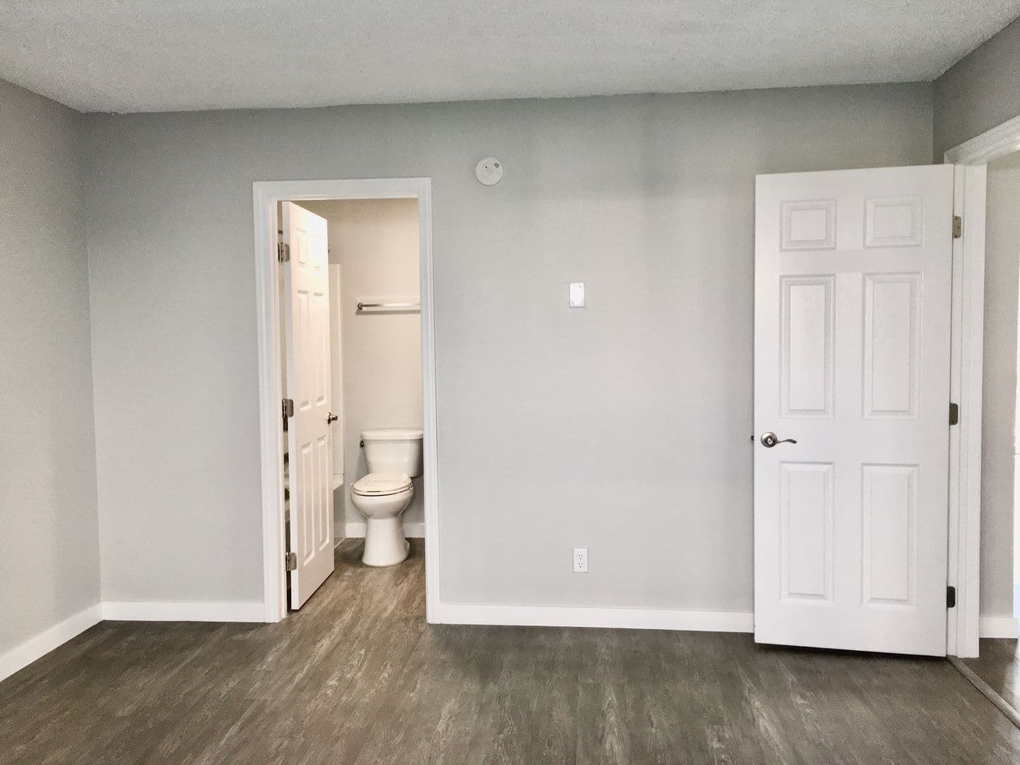 055 - Villa Del Sol Apartment Homes 170 of 177