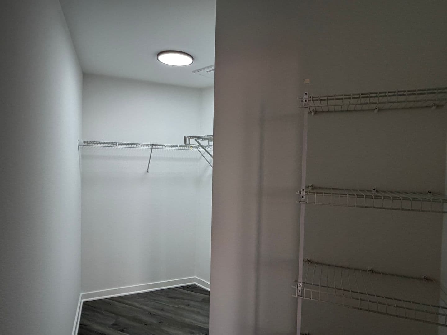 135 - Canvas LA Apartments 6 of 7
