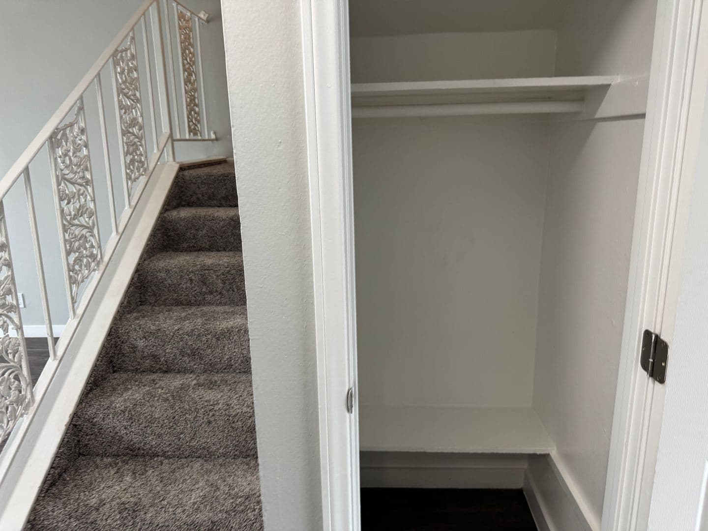 055 - Villa Del Sol Apartment Homes 6 of 10