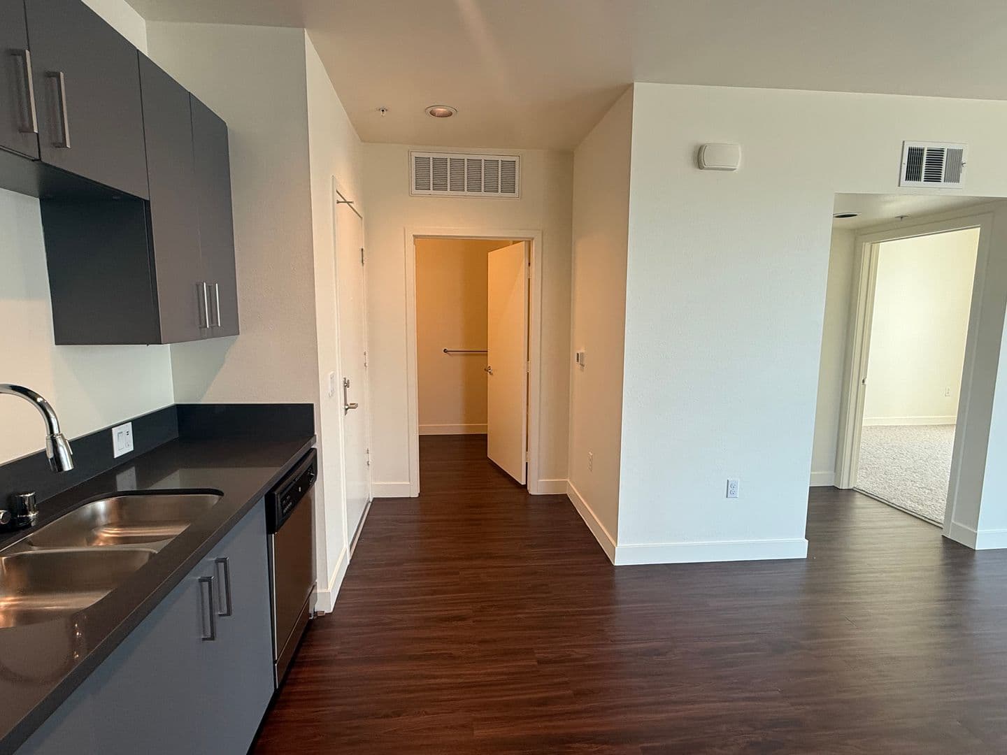 128 - Mission Lofts 2 of 8