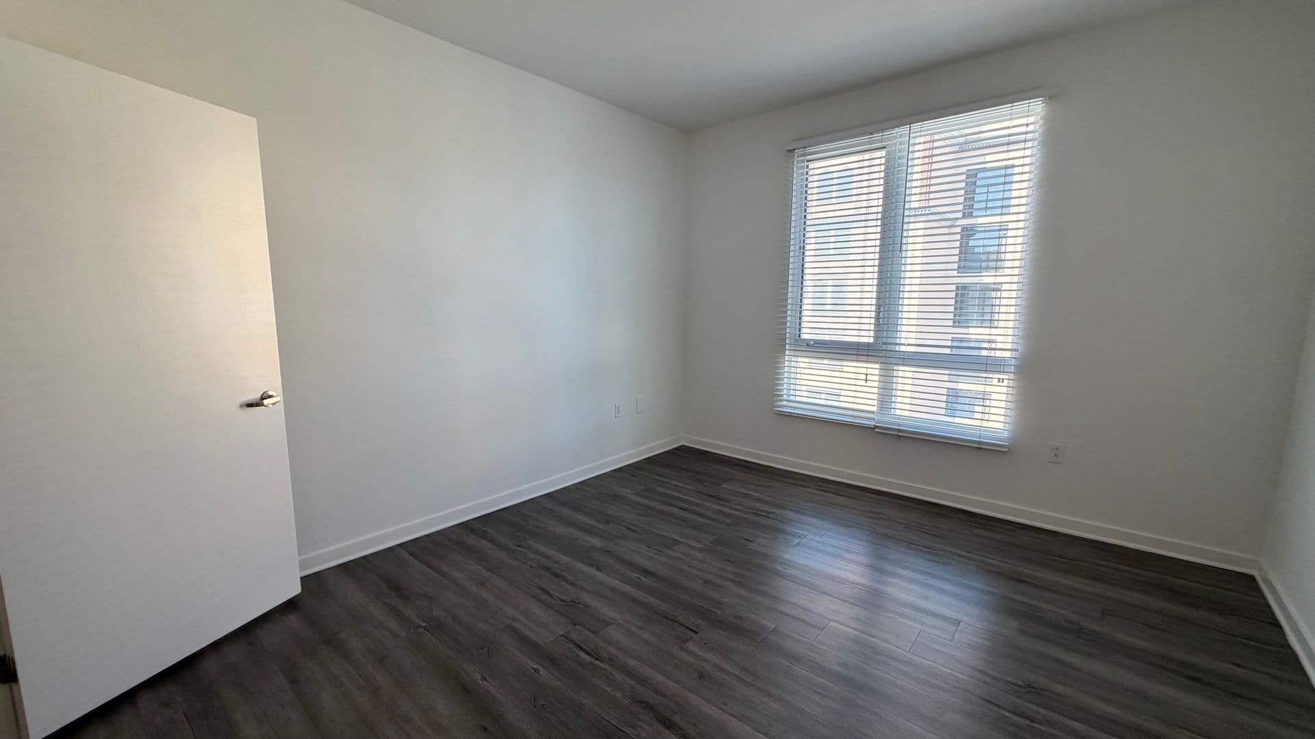 135 - Canvas LA Apartments 47 of 79