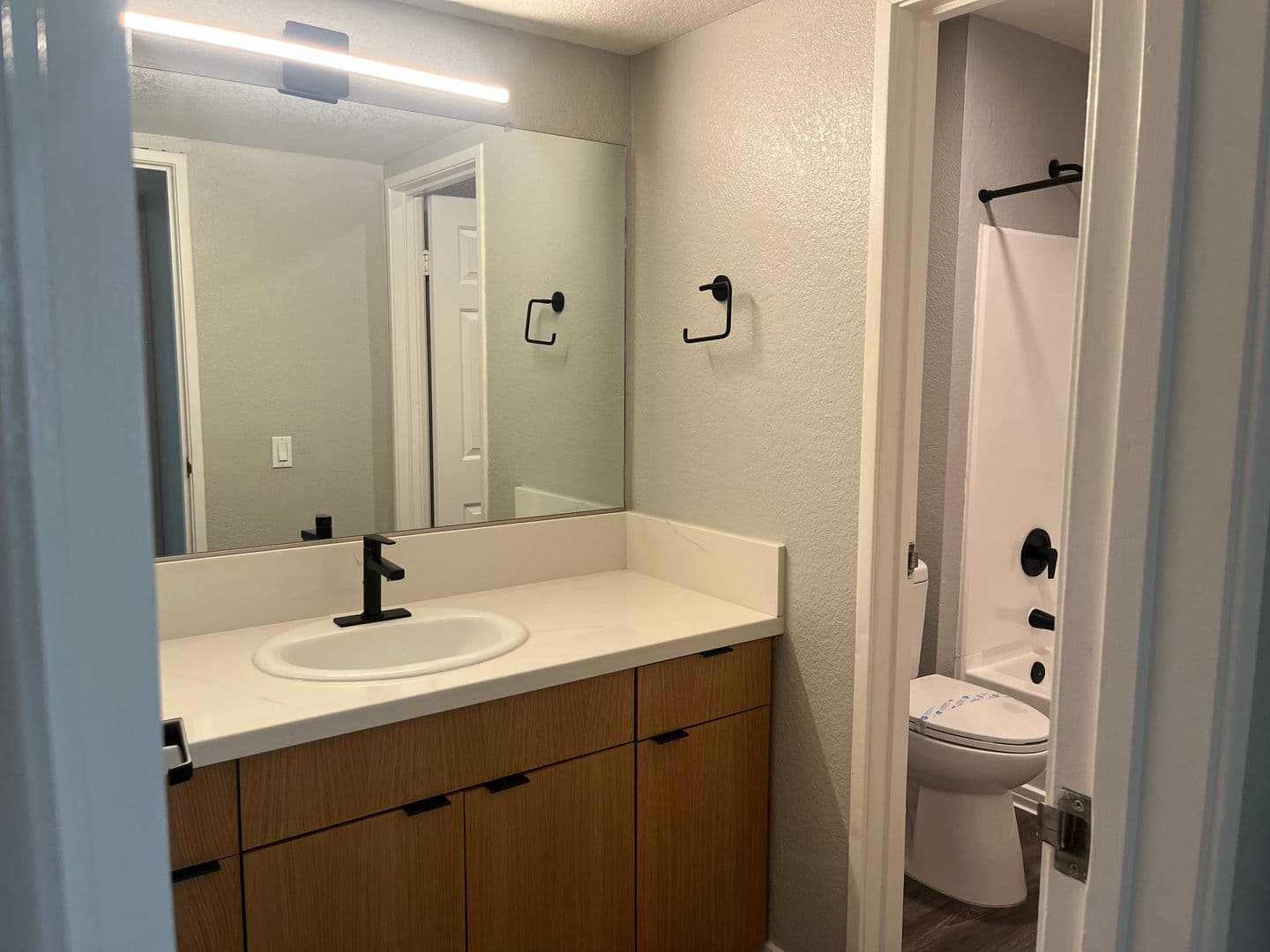 107 - Corona Pointe Resort 5 of 9