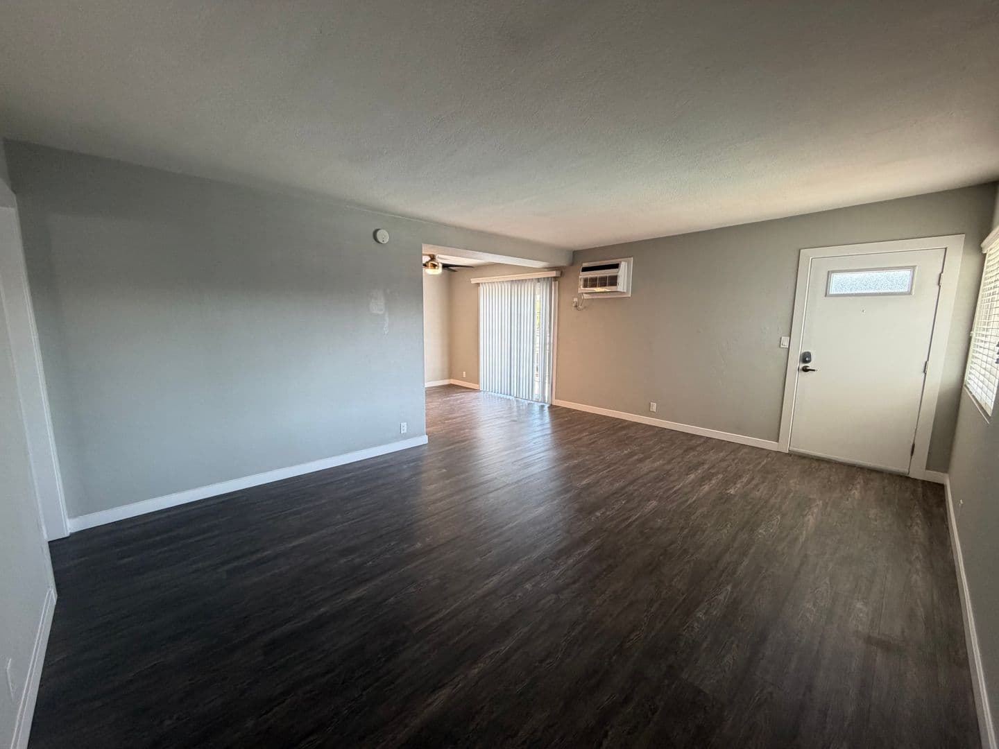 064 - Fair Oaks Apartments 1 of 5