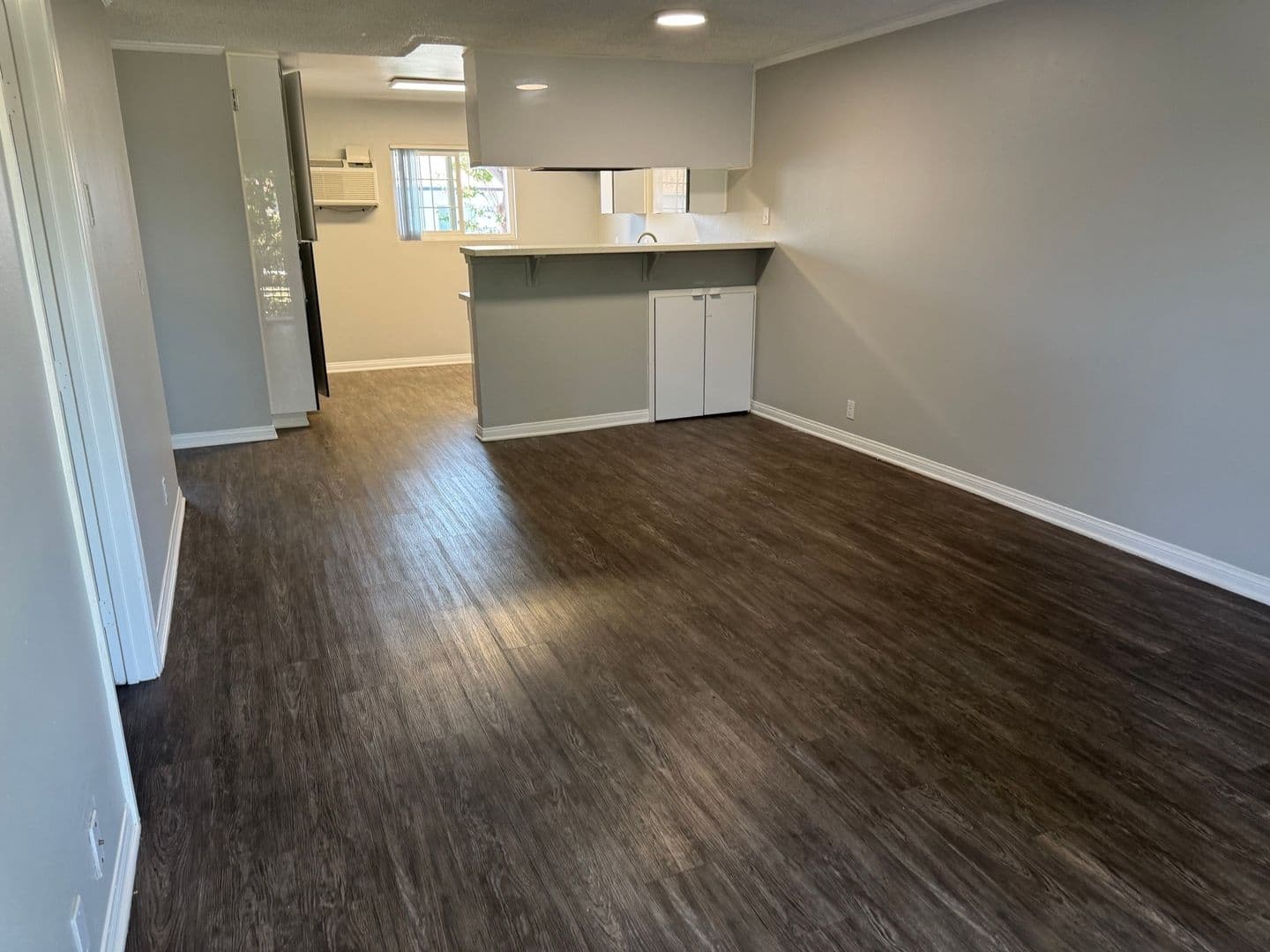 055 - Villa Del Sol Apartment Homes 37 of 177