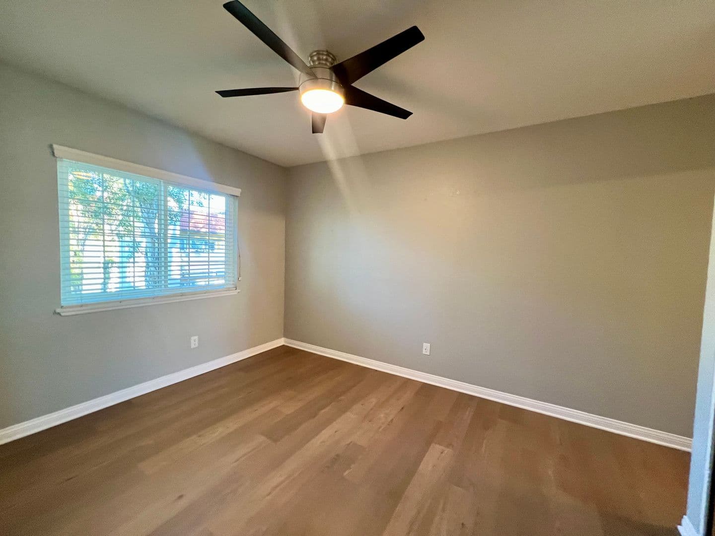 094 - Solara Apartment Homes 69 of 71