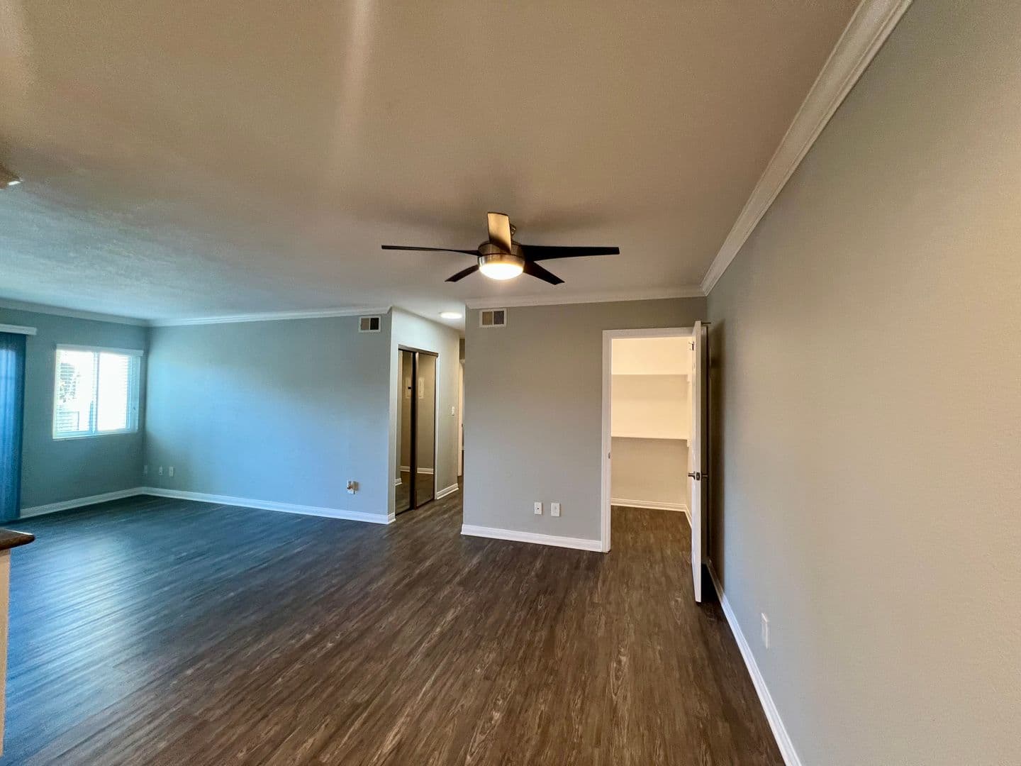 094 - Solara Apartment Homes 51 of 71