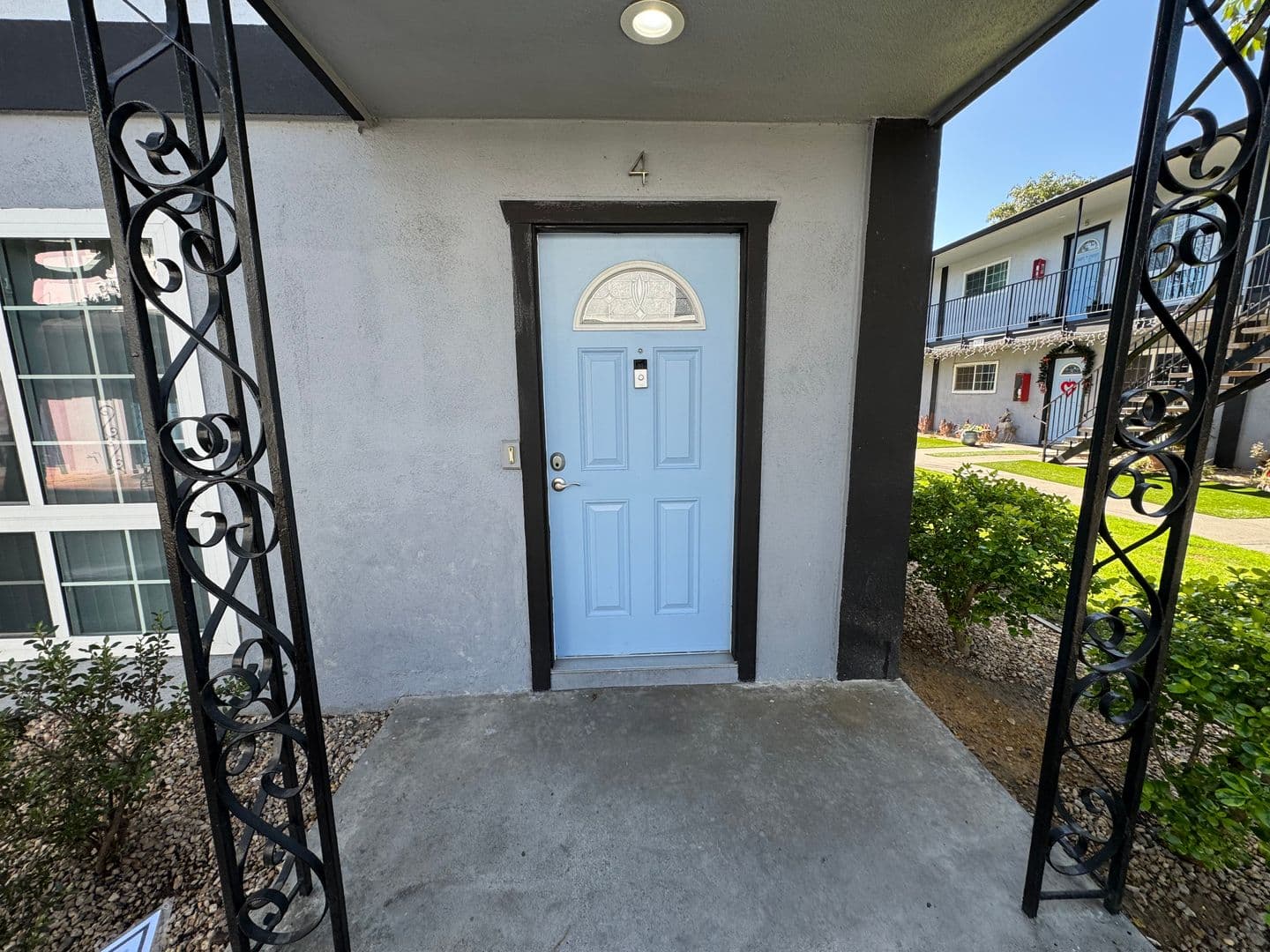 055 - Villa Del Sol Apartment Homes 6 of 6