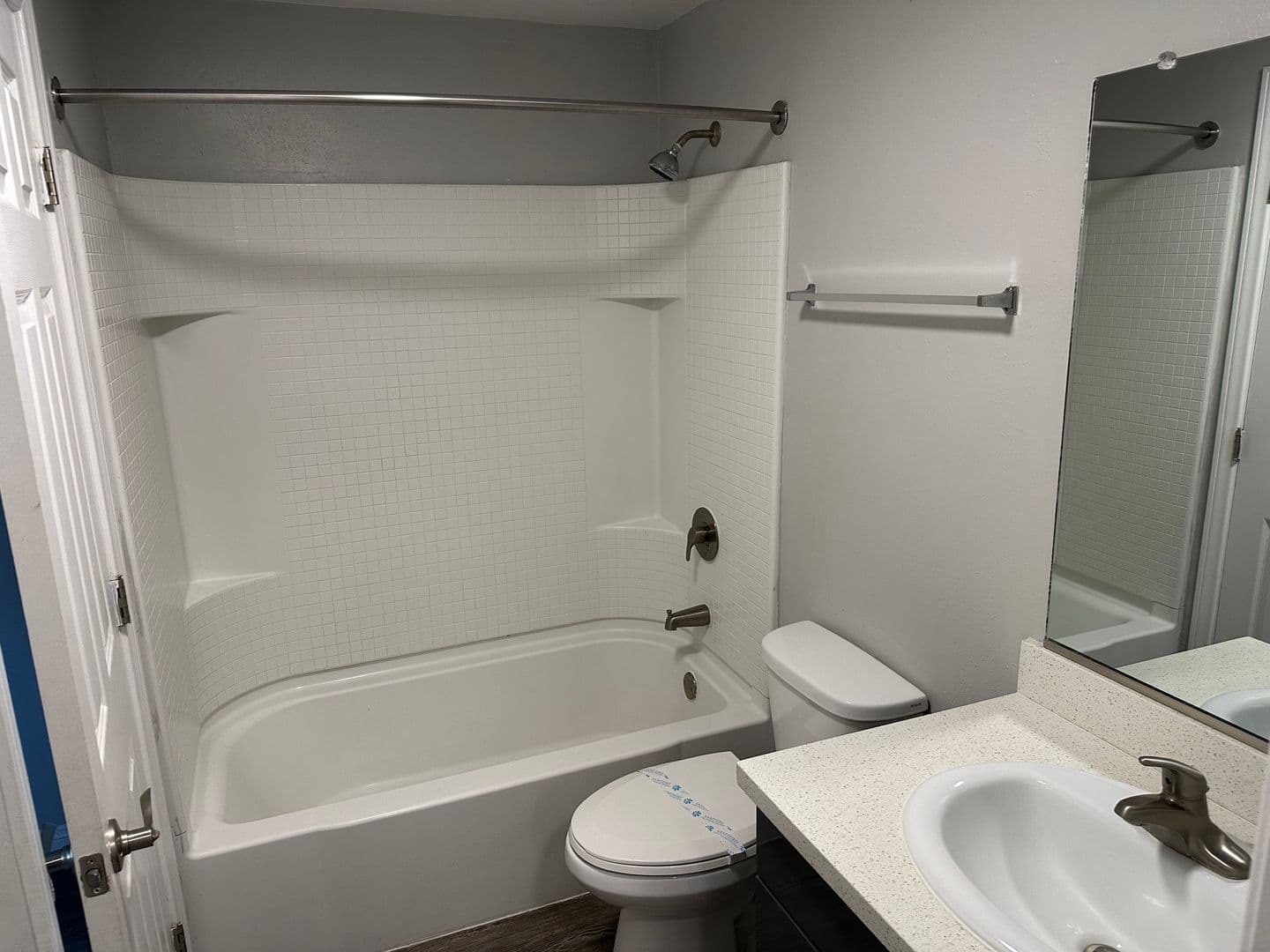 055 - Villa Del Sol Apartment Homes 117 of 177