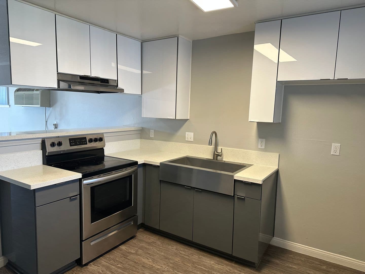 055 - Villa Del Sol Apartment Homes 112 of 177