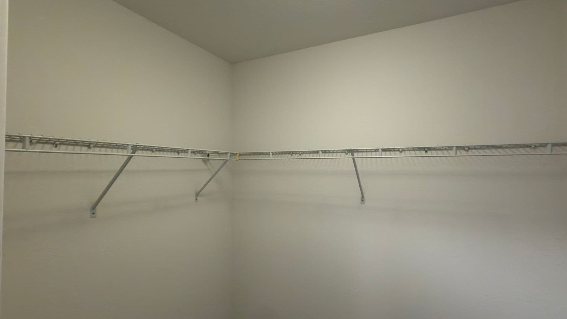 135 - Canvas LA Apartments 10 of 11