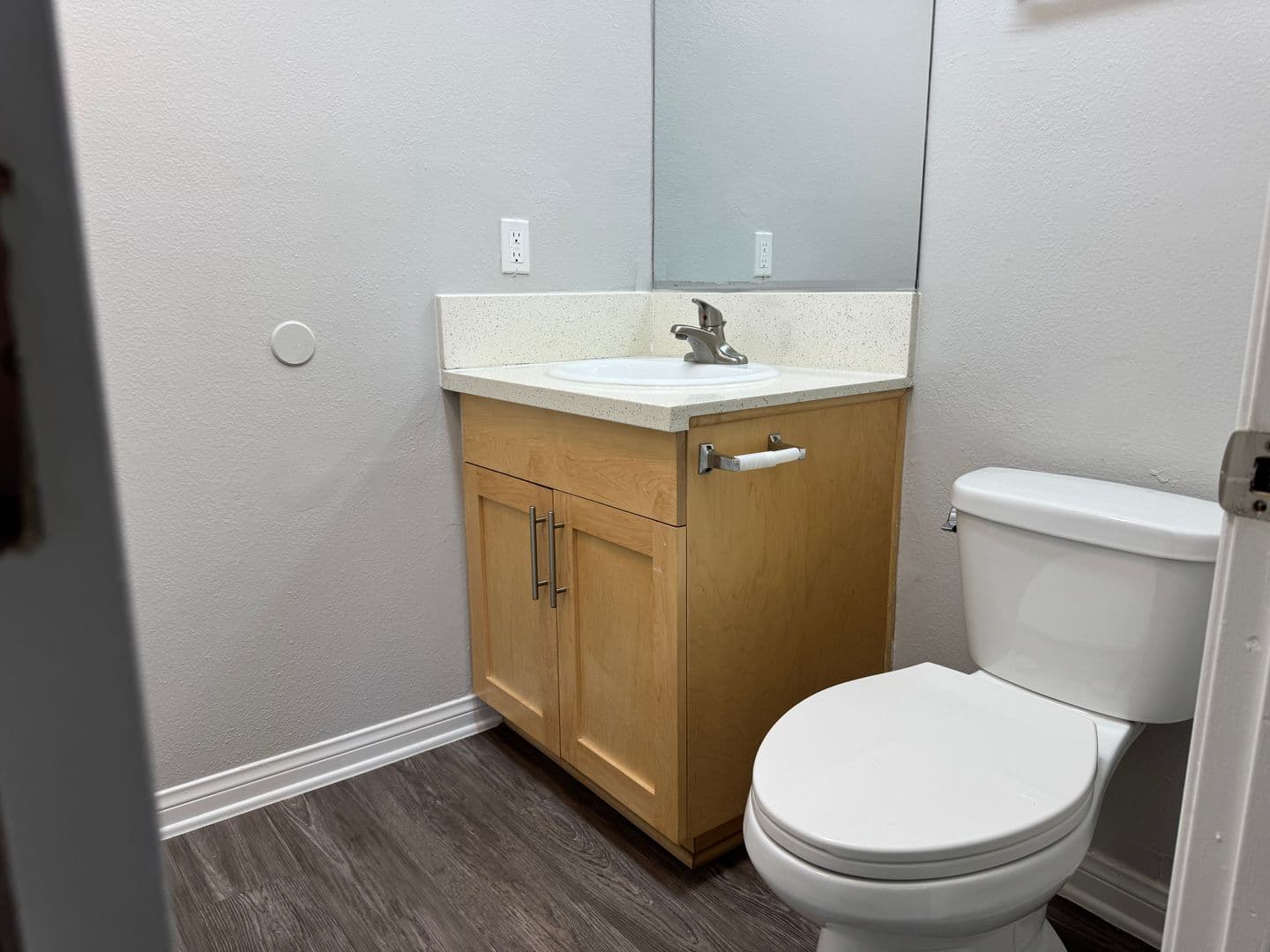 055 - Villa Del Sol Apartment Homes 107 of 177