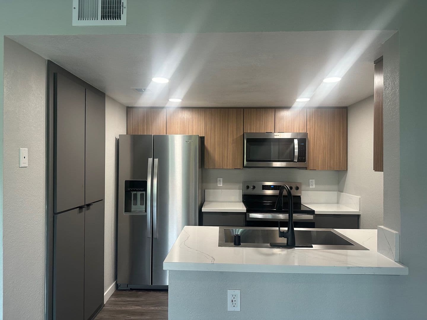 107 - Corona Pointe Resort 187 of 288