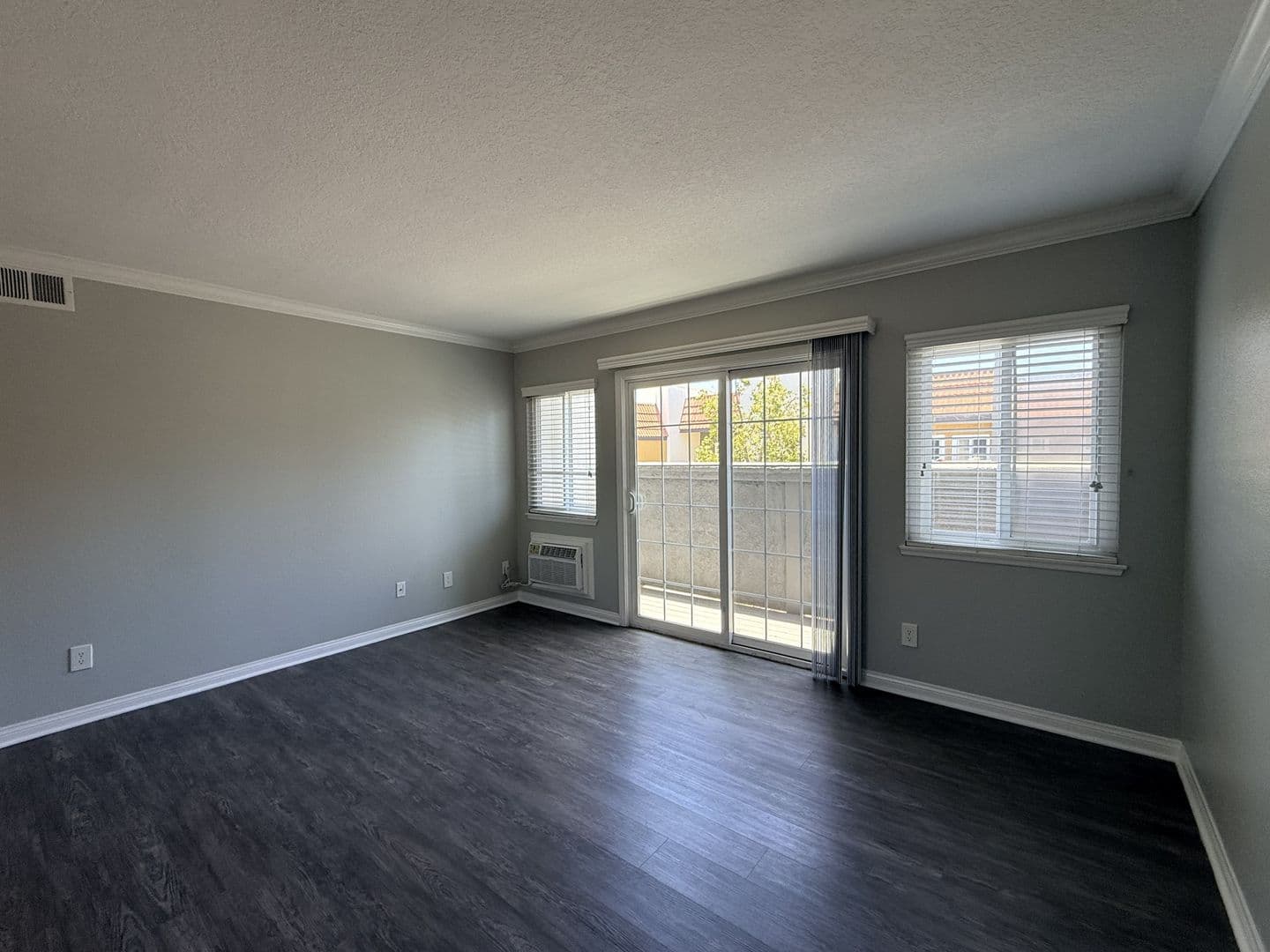 094 - Solara Apartment Homes 7 of 7