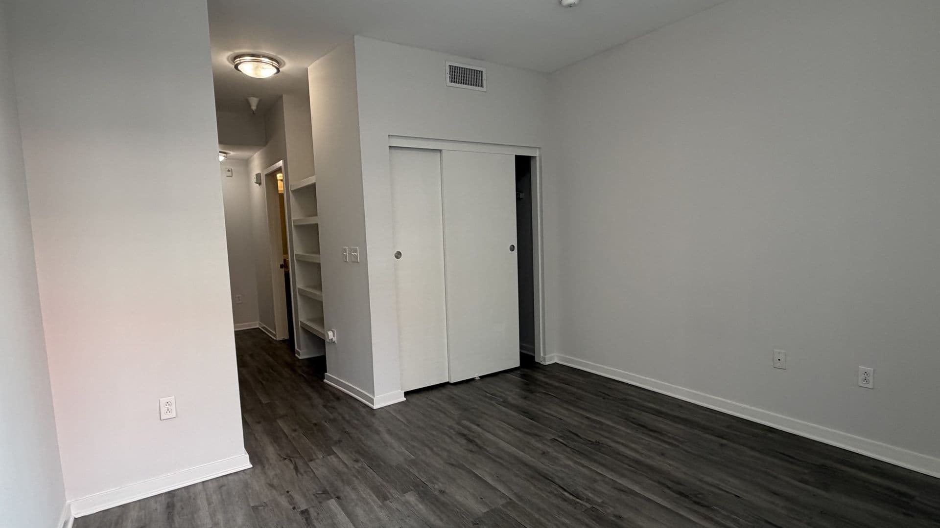 135 - Canvas LA Apartments 8 of 9
