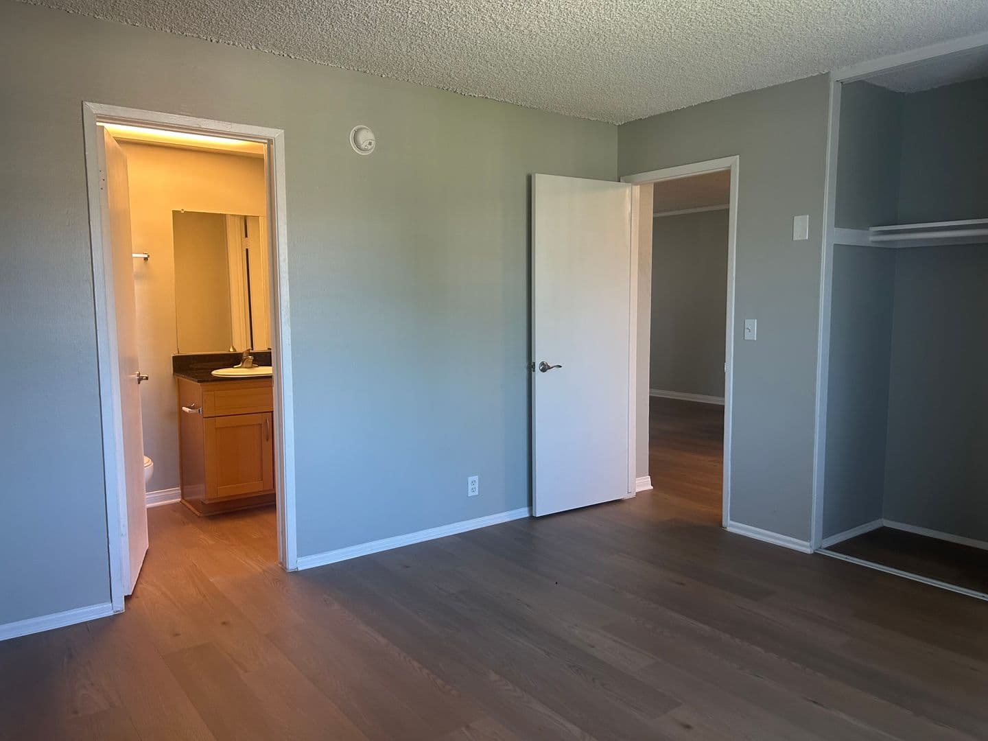 055 - Villa Del Sol Apartment Homes 65 of 177