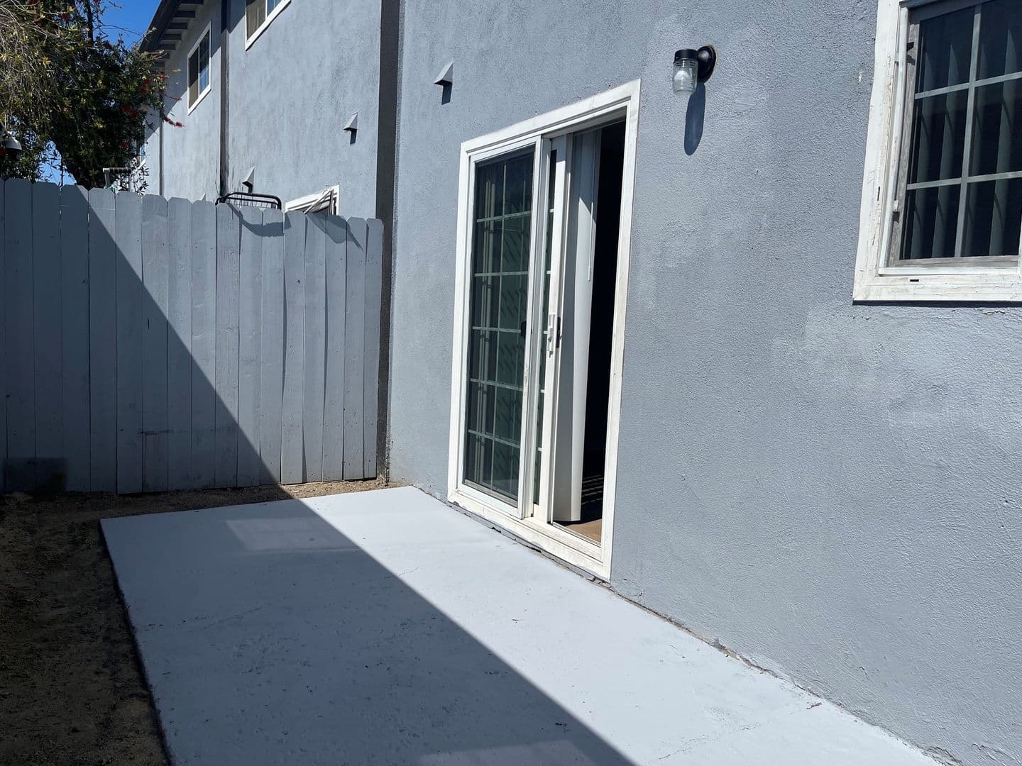 055 - Villa Del Sol Apartment Homes 3 of 8