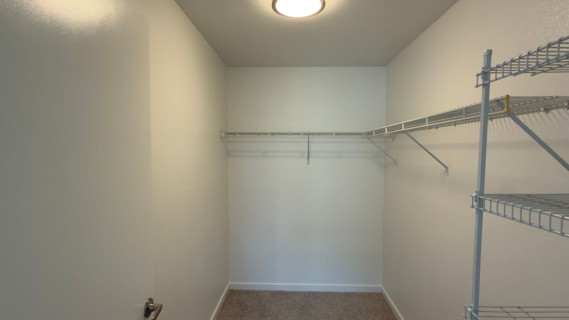 135 - Canvas LA Apartments 5 of 8
