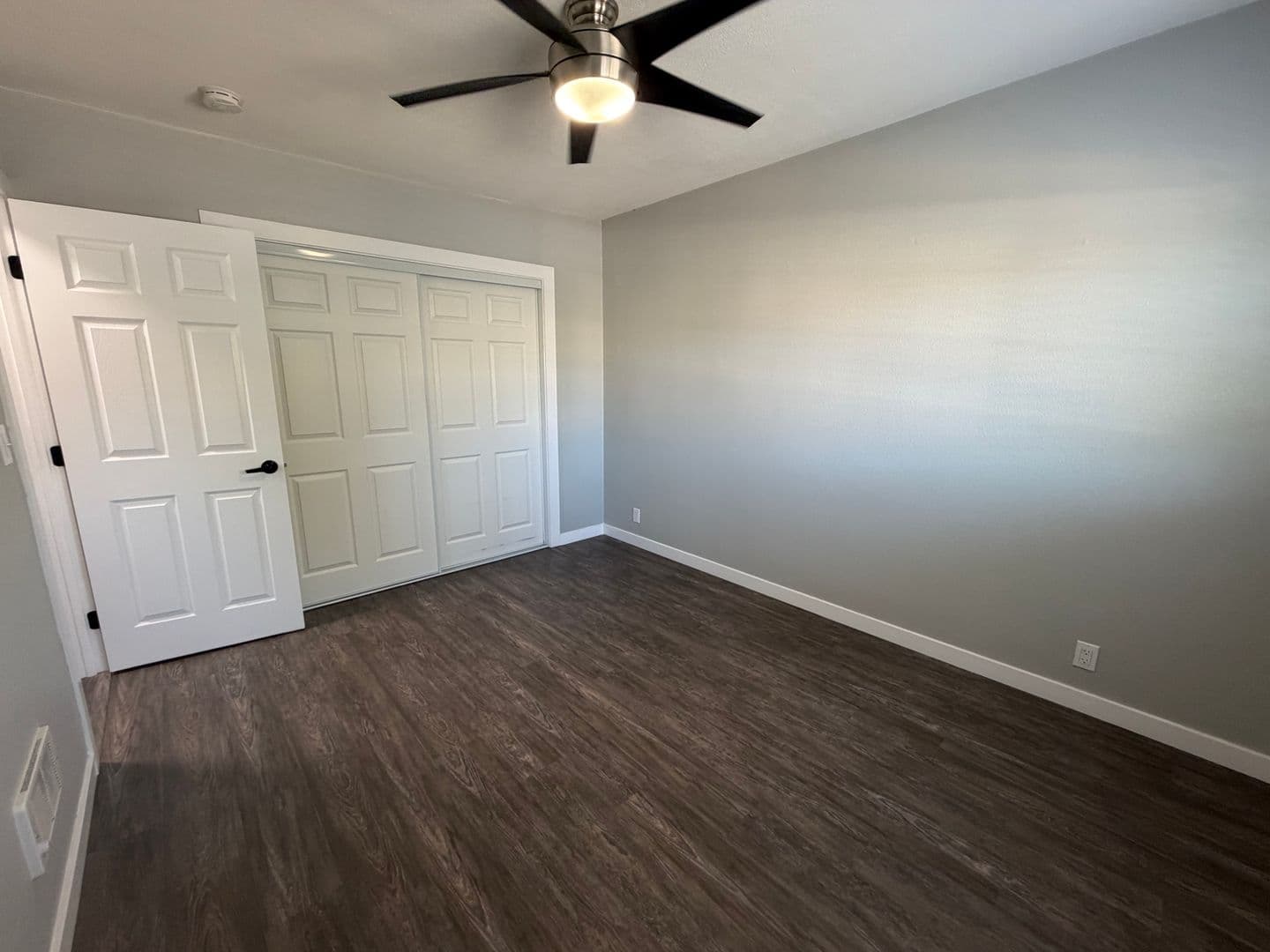 064 - Fair Oaks Apartments 4 of 5