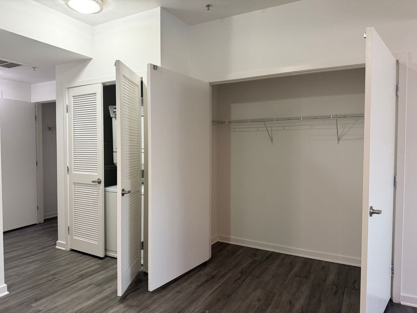 135 - Canvas LA Apartments 5 of 9