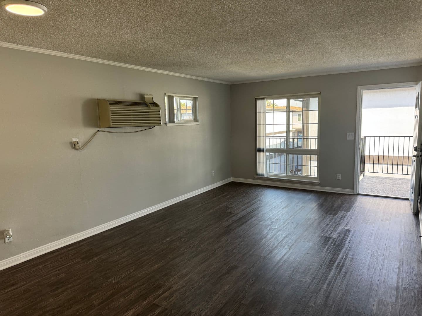 055 - Villa Del Sol Apartment Homes 110 of 177